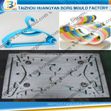 Huangyan Professional Plastic hanger Injection mould manufacturer